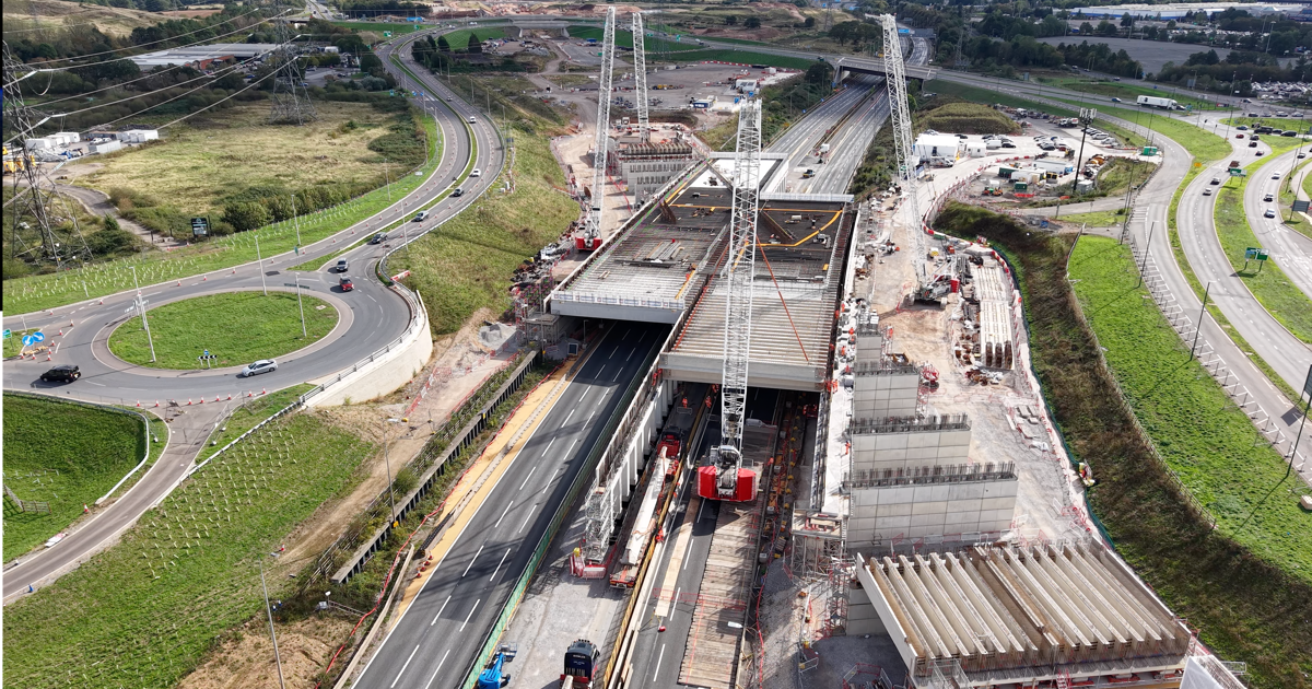 Balfour Beatty VINCI completes massive M42 bridge lifts for HS2 during ...